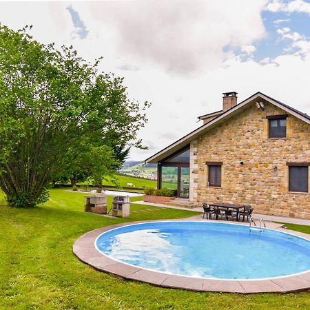 Casa Con Gran Jardin Y Piscina En Cabarceno Villa Villanueva  Dış mekan fotoğraf