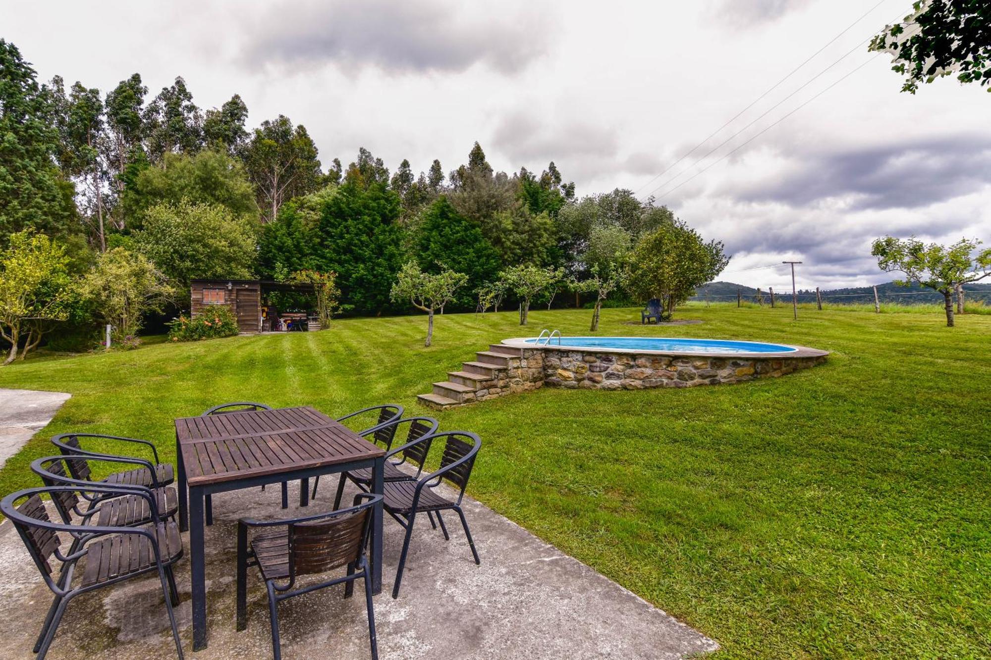 Casa Con Gran Jardin Y Piscina En Cabarceno Villa Villanueva  Dış mekan fotoğraf